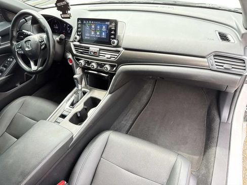 Used 2021 Honda Accord Sport image 16