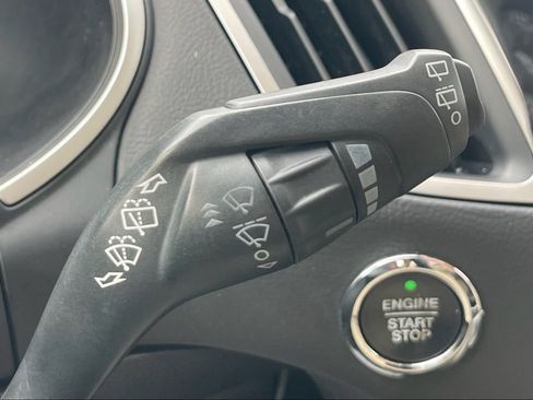 Used 2015 Ford Edge SEL w/ Equipment Group 201A FWD image 22