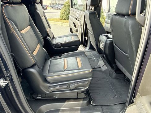 Used 2024 GMC Yukon XL AT4 w/ AT4 Premium Package image 27