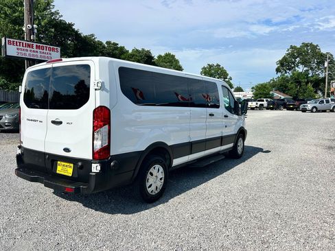 Used 2019 Ford Transit 350 XLT RWD image 2