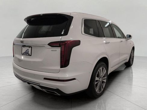 Used 2020 Cadillac XT6 Premium Luxury w/ Platinum Package AWD/4WD image 19