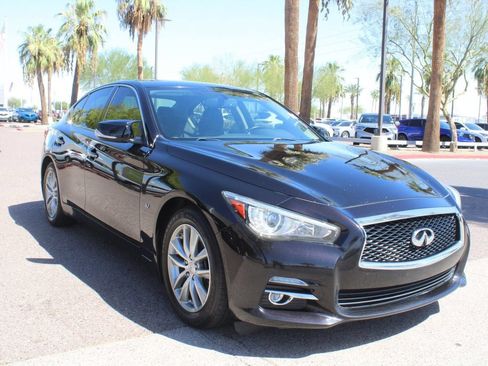 Used 2014 INFINITI Q50 Premium w/ Appearance Package AWD/4WD image 10