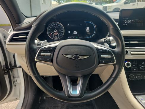Used 2025 Genesis G70 2.5T AWD/4WD image 22