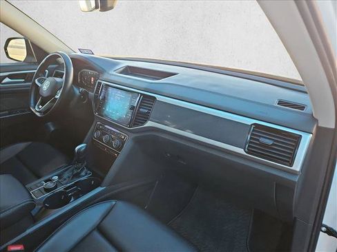Used 2023 Volkswagen Atlas SEL R-Line image 25