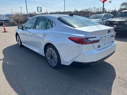 New 2026 Toyota Camry XLE AWD/4WD image 5