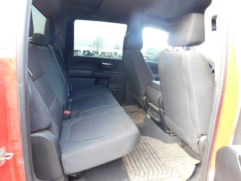 Used 2021 Chevrolet Silverado 2500 Custom image 4