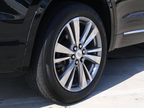 Used 2023 Cadillac XT6 Premium Luxury image 12