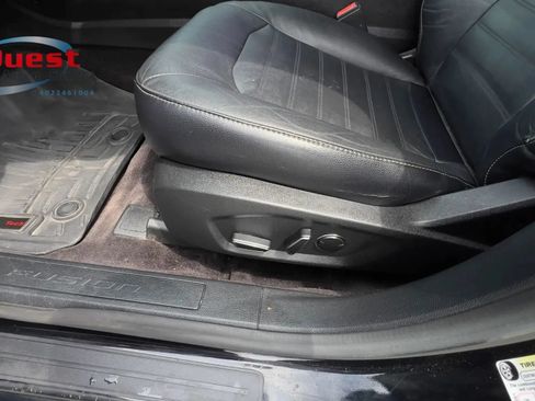 Used 2017 Ford Fusion Energi SE FWD image 19