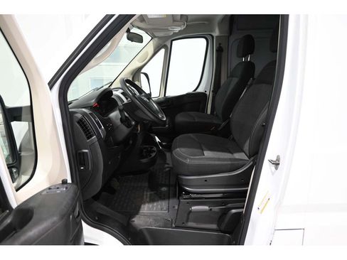 Used 2019 RAM ProMaster 1500 w/ Premium Appearance Group FWD image 12