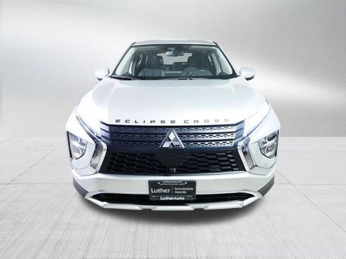 Used 2024 Mitsubishi Eclipse Cross SE AWD/4WD image 2