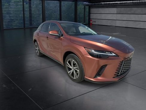 Certified 2024 Lexus RX 350 Premium w/ Accessory Package (Z1) FWD image 2