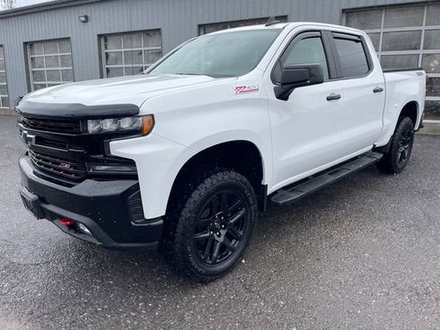 Used 2021 Chevrolet Silverado 1500 LT Trail Boss w/ Bed Protection Package image 3