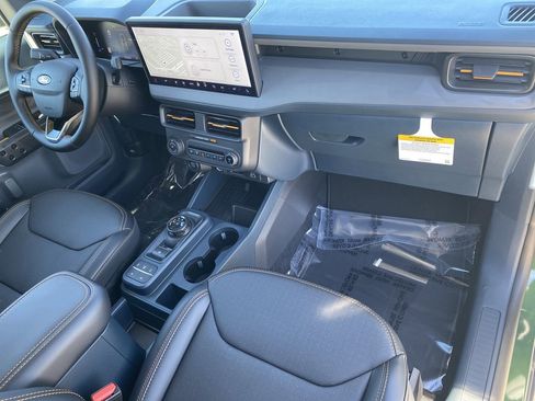 New 2025 Ford Maverick Tremor image 11