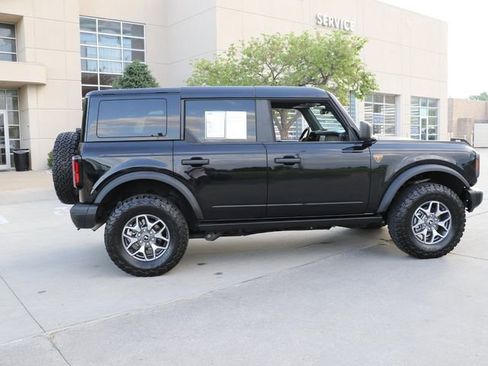 Certified 2025 Ford Bronco Badlands AWD/4WD image 7