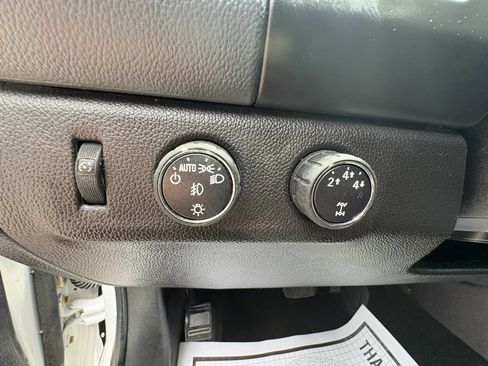 Used 2016 Chevrolet Colorado Z71 AWD/4WD image 26