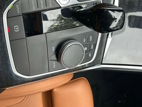 Used 2022 BMW 330i Sedan RWD image 20