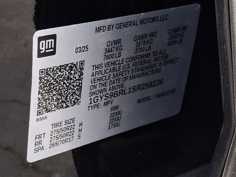 Used 2025 Cadillac Escalade Premium Luxury image 4