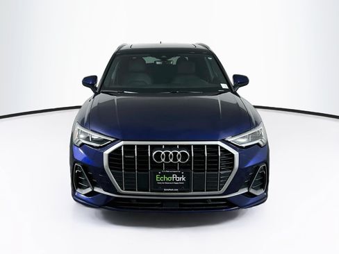 Used 2025 Audi Q3 2.0T Premium AWD/4WD image 2