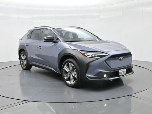 Used 2024 Subaru Solterra Limited image 4