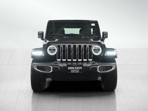 Used 2021 Jeep Wrangler Unlimited Sahara w/ Cold Weather Group image 8
