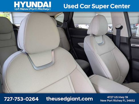 Certified 2024 Hyundai Tucson Limited FWD image 6