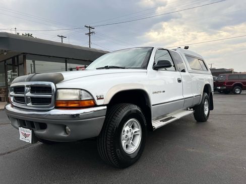 Used 1999 Dodge Dakota SLT AWD/4WD image 2