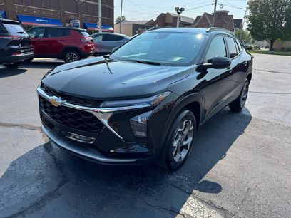 Used 2025 Chevrolet Trax LT w/ LT Convenience Package