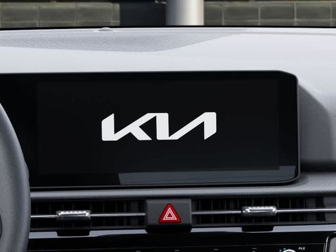 New 2027 Kia Sportage S FWD image 20