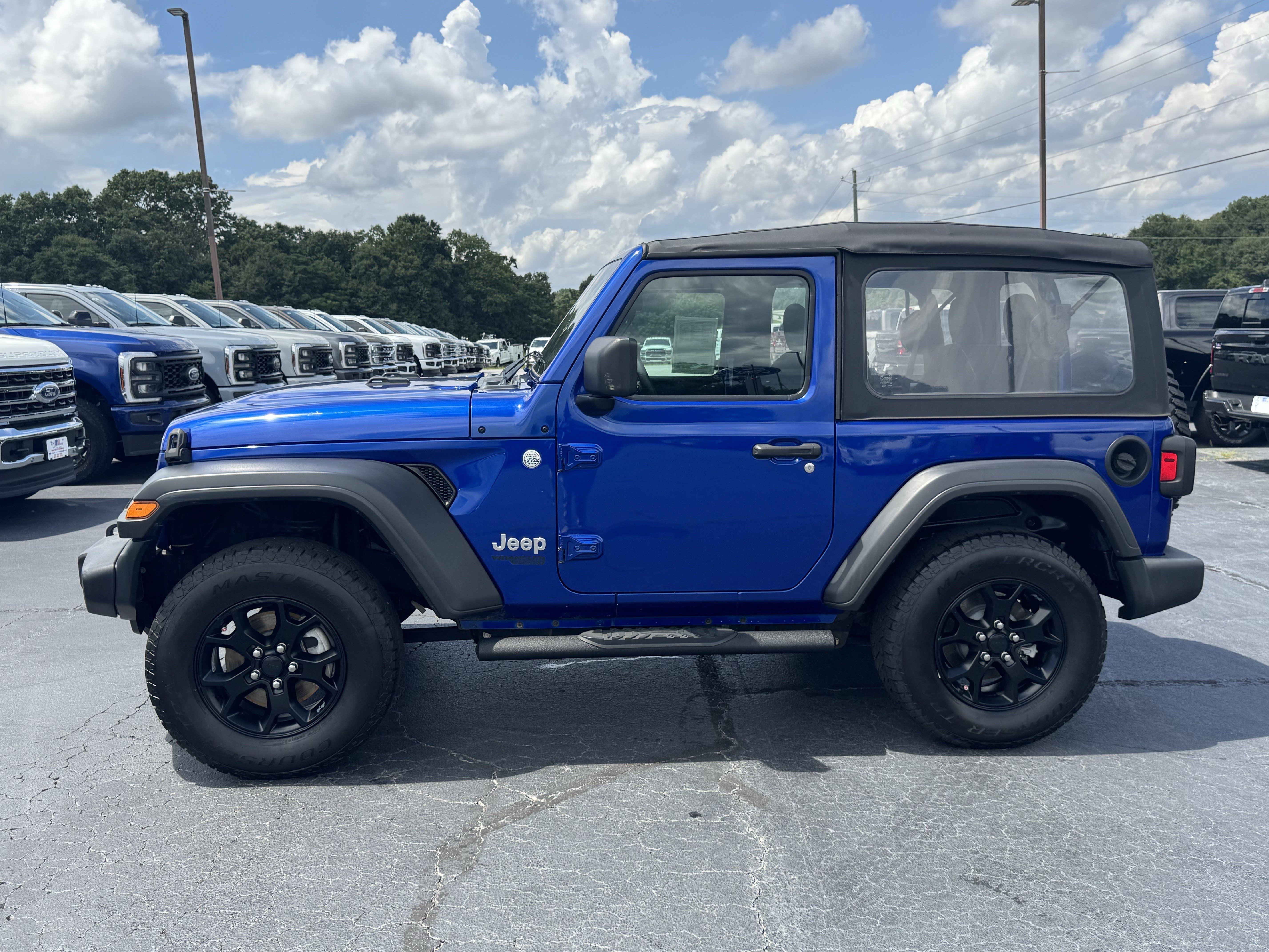 Used 2020 Jeep Wrangler Sport AWD/4WD image 8