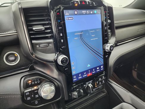 Used 2023 RAM 1500 Limited AWD/4WD image 11
