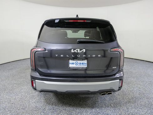 Used 2025 Kia Telluride SX Prestige AWD/4WD image 7
