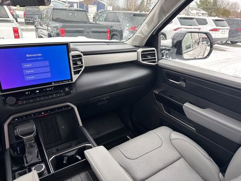 Used 2024 Toyota Tundra Limited image 13