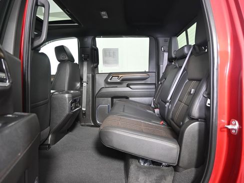 Used 2024 Chevrolet Silverado 3500 High Country w/ High Country Premium Package AWD/4WD image 18