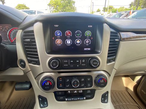 Used 2016 GMC Yukon XL Denali w/ Open Road Package AWD/4WD image 24