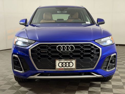 Used 2023 Audi Q5 e Premium Plus w/ Premium Plus Package AWD/4WD image 6