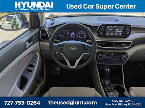Used 2021 Hyundai Tucson Value FWD image 16