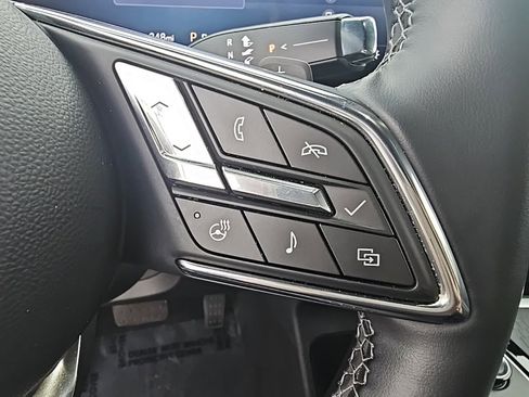 Certified 2025 Buick Enclave Sport Touring image 21