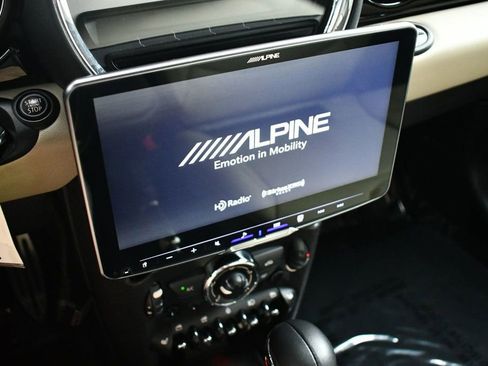 Used 2014 MINI Cooper S image 72