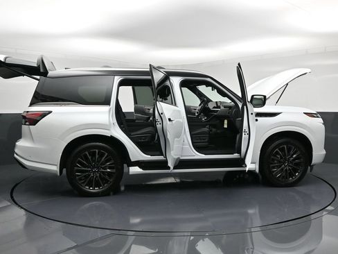 New 2026 INFINITI QX80 Autograph image 40