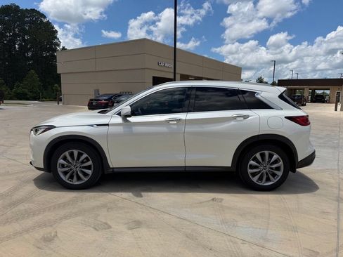 Used 2022 INFINITI QX50 Luxe FWD image 3