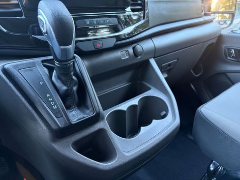 Used 2024 Ford Transit 350 XLT image 42