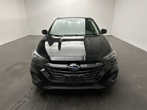 Used 2025 Subaru Legacy Premium AWD/4WD image 3
