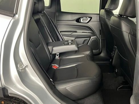 New 2026 Jeep Compass Limited image 27