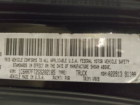 Used 2016 RAM 1500 Express w/ Black Ram 1500 Express Group AWD/4WD image 33