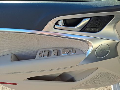 Certified 2026 Genesis G70 2.5T Prestige AWD/4WD image 12