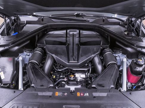 Certified 2026 Genesis GV80 3.5T Advanced AWD/4WD image 23
