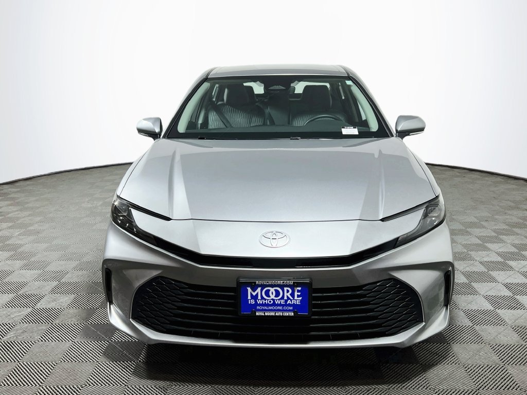 Used 2025 Toyota Camry LE w/ Convenience Package AWD/4WD image 2