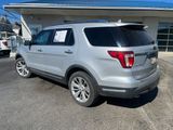 Used 2018 Ford Explorer Limited w/ Ford Safe & Smart Package image 2