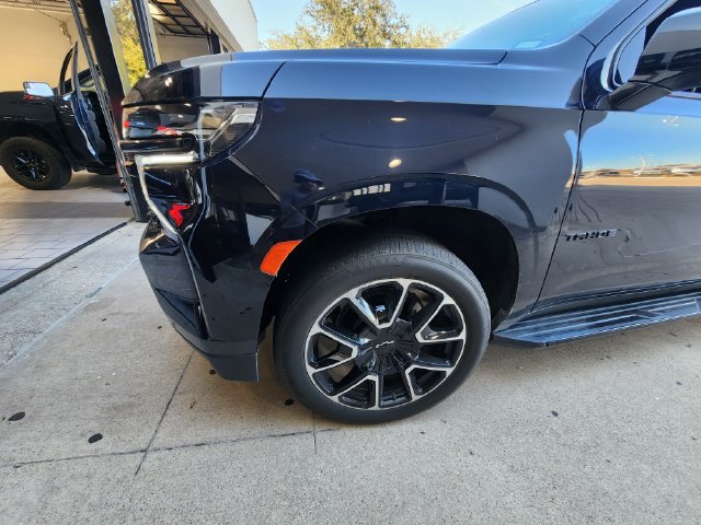 Used 2024 Chevrolet Tahoe RST w/ Luxury Package RWD image 7