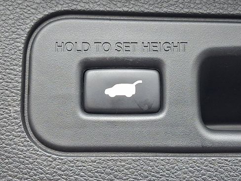 Certified 2018 Honda Odyssey Elite image 32